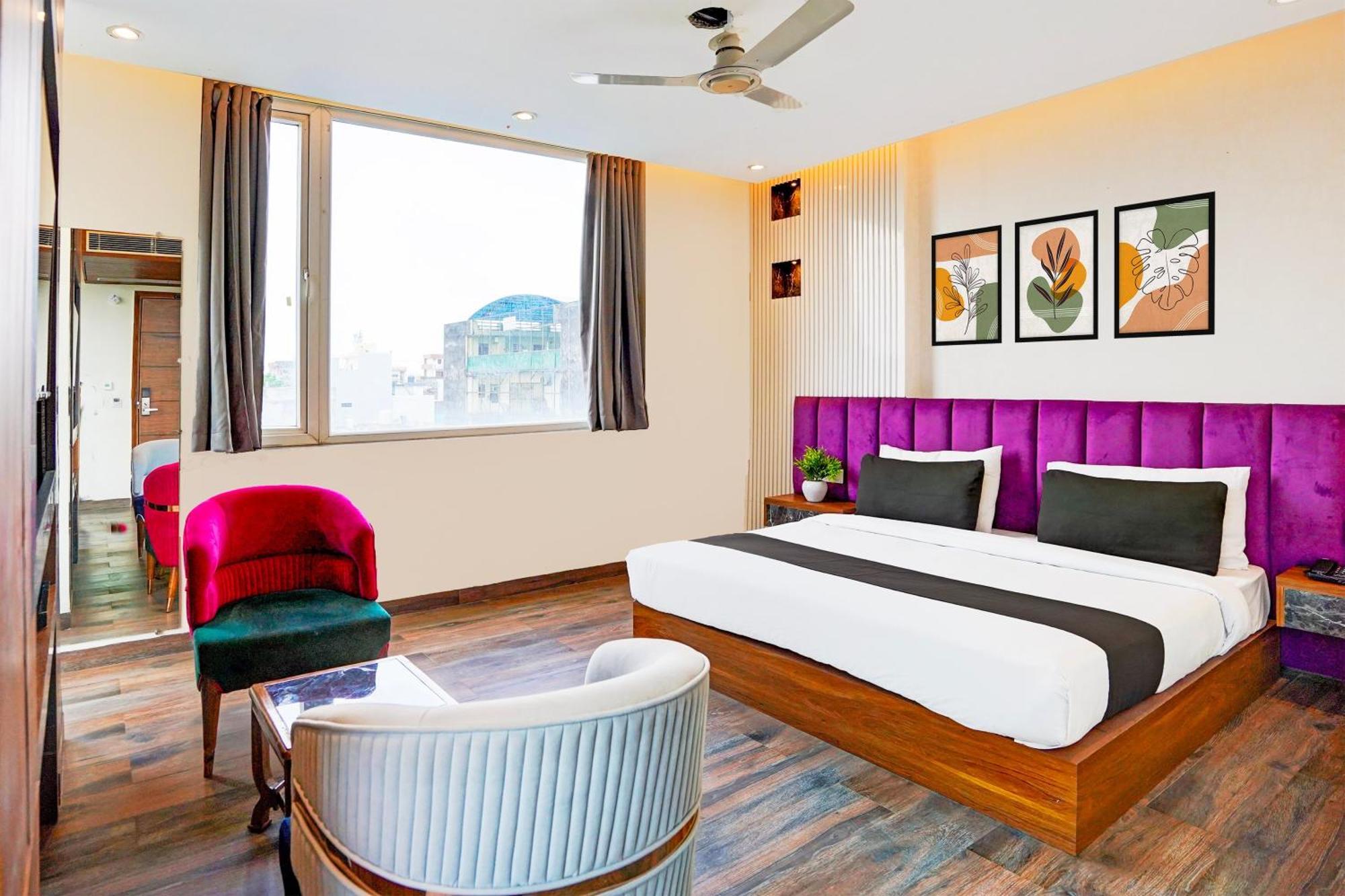 The Frist Collection Hotel Ню Делхи Екстериор снимка